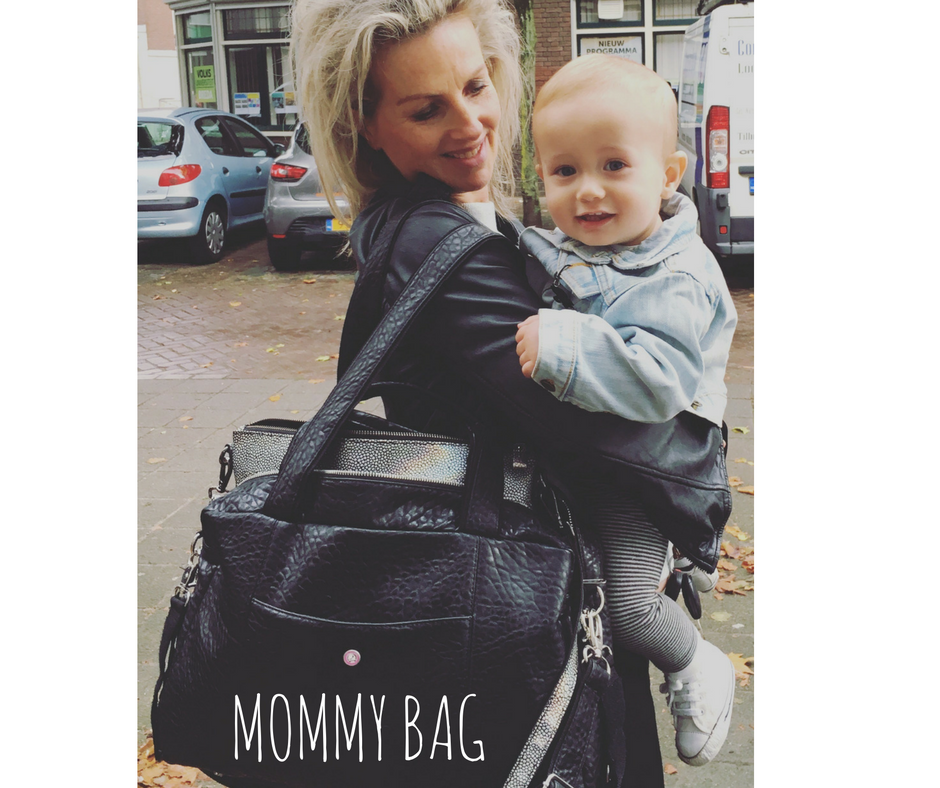Relatief leerling domineren New: The Mommy Bag Black Croco van All-time Favourites | Shopaholiek